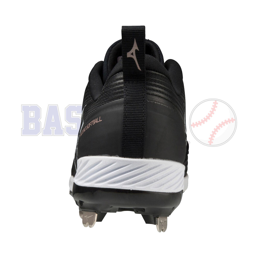 Sweep 6 Low Metal Women's Cleats