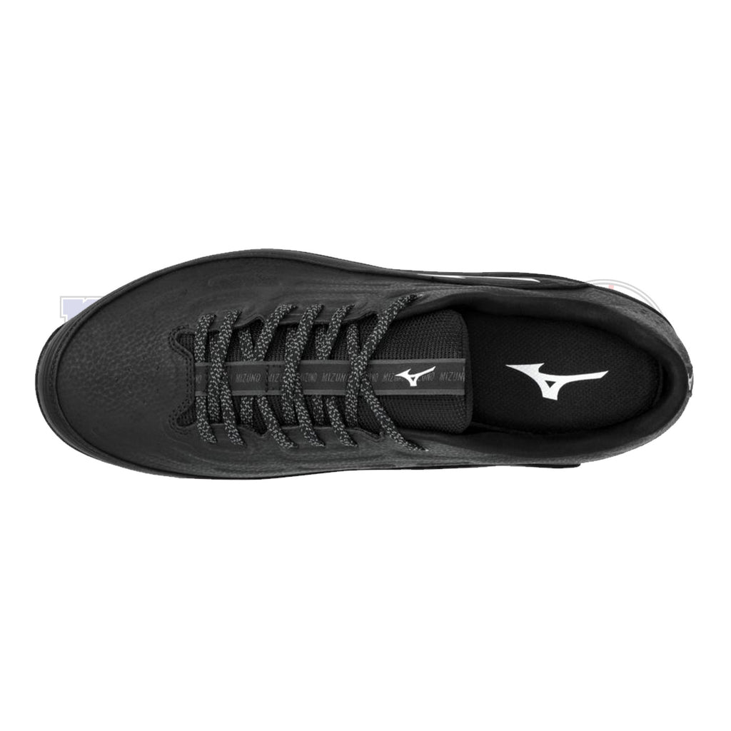 Ambition 3 All Surface Low Turf Shoes