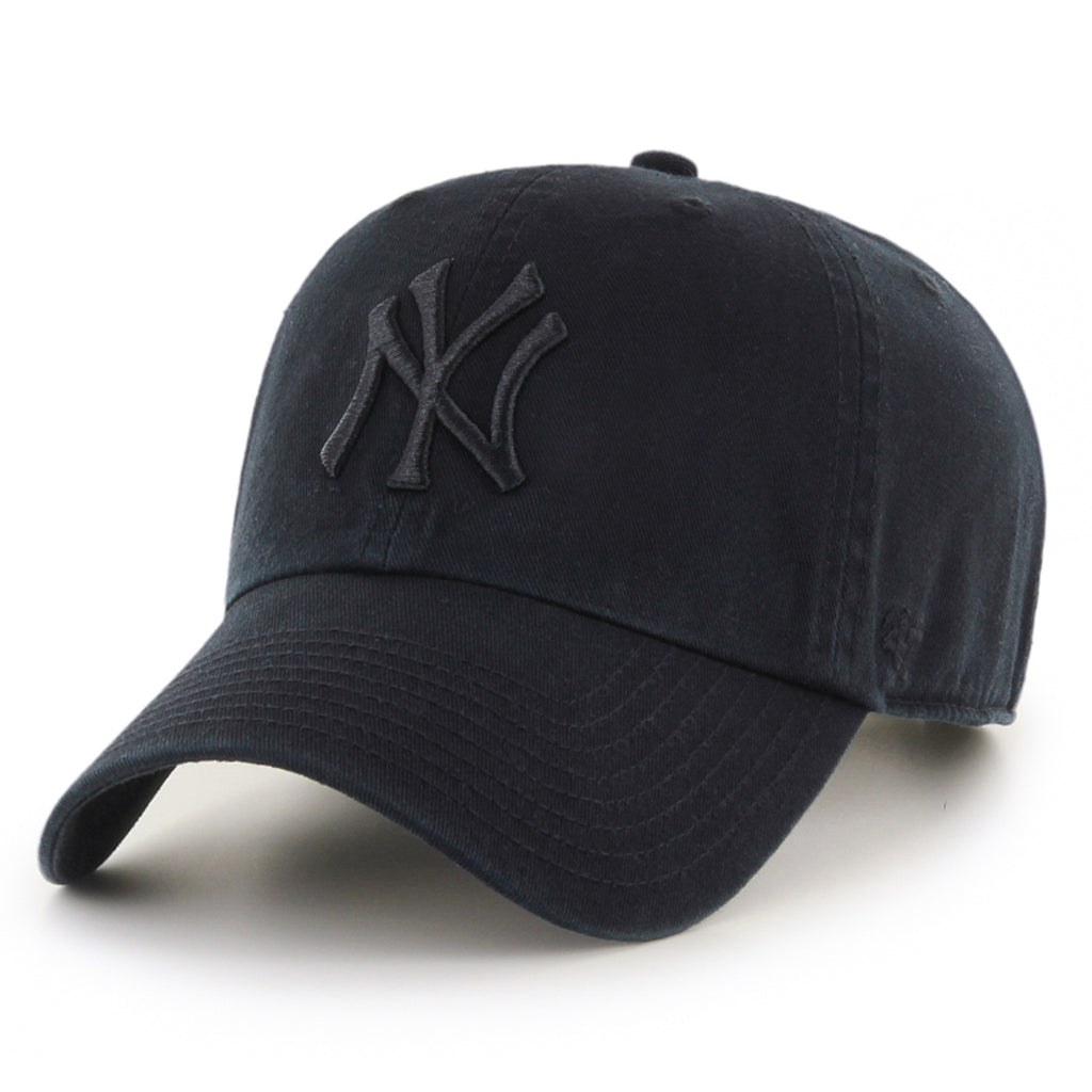New  York Yankees MLB Clean Up Black on Black Cap