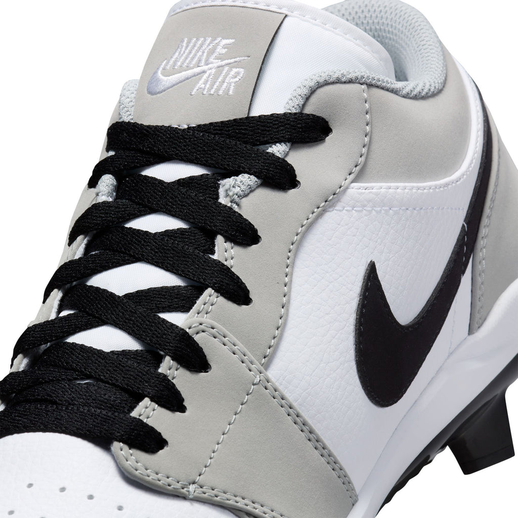 Nike Jordan 1 Retro MCS Low Baseball Cleats