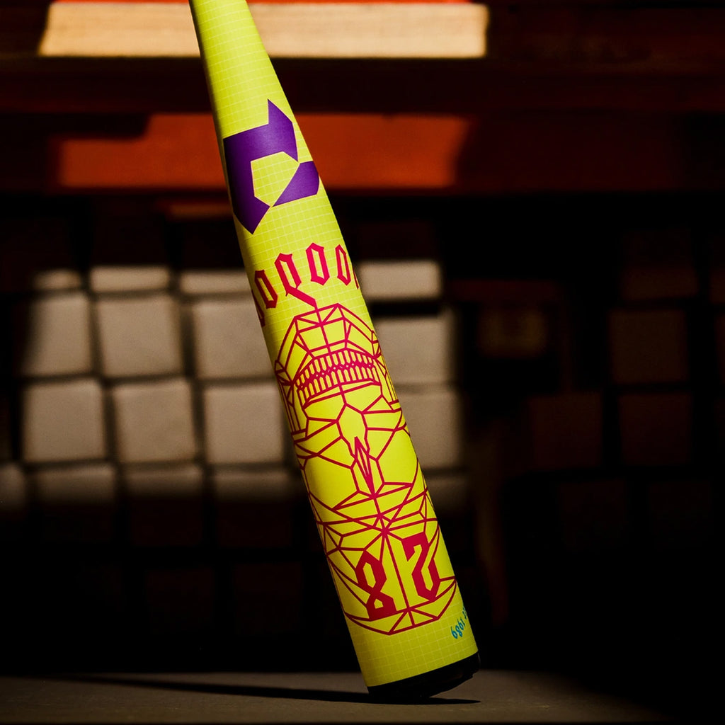 Bâton de Baseball Demarini VooDoo ONE v2 2026 (-3) BBCOR