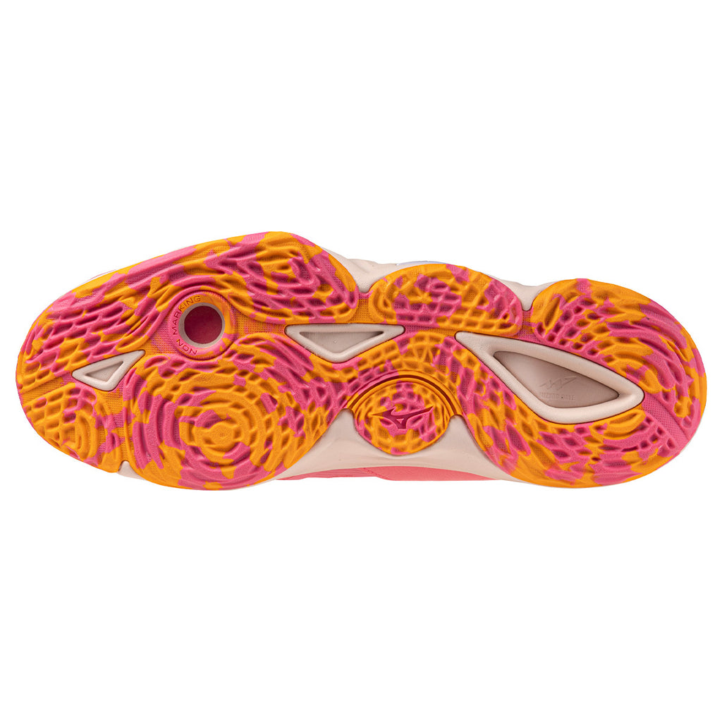 Limited Edition Wave Momentum 3 Unisex Shoes