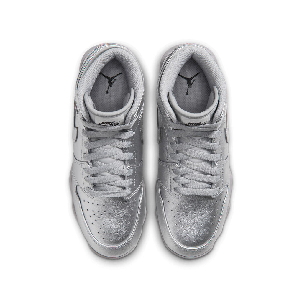 Metallic Silver/Black