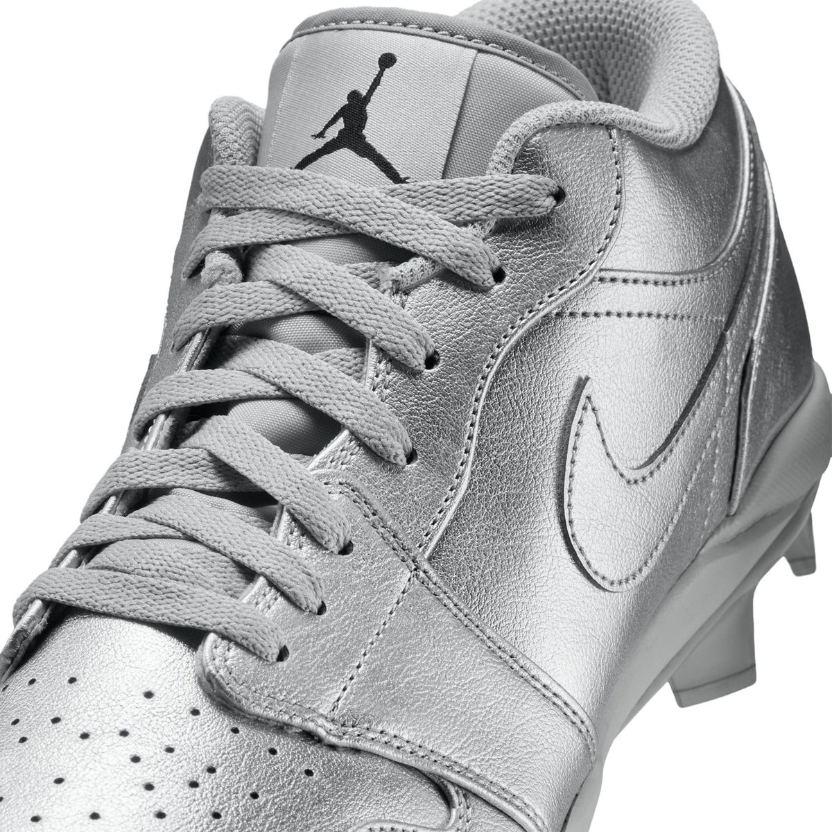 Metallic Silver/Black