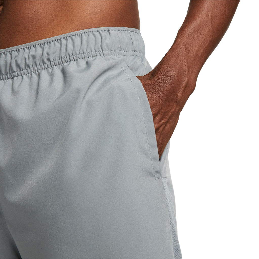 Nike Challenger Men's Dri-FIT 2-in-1 Versatile Shorts