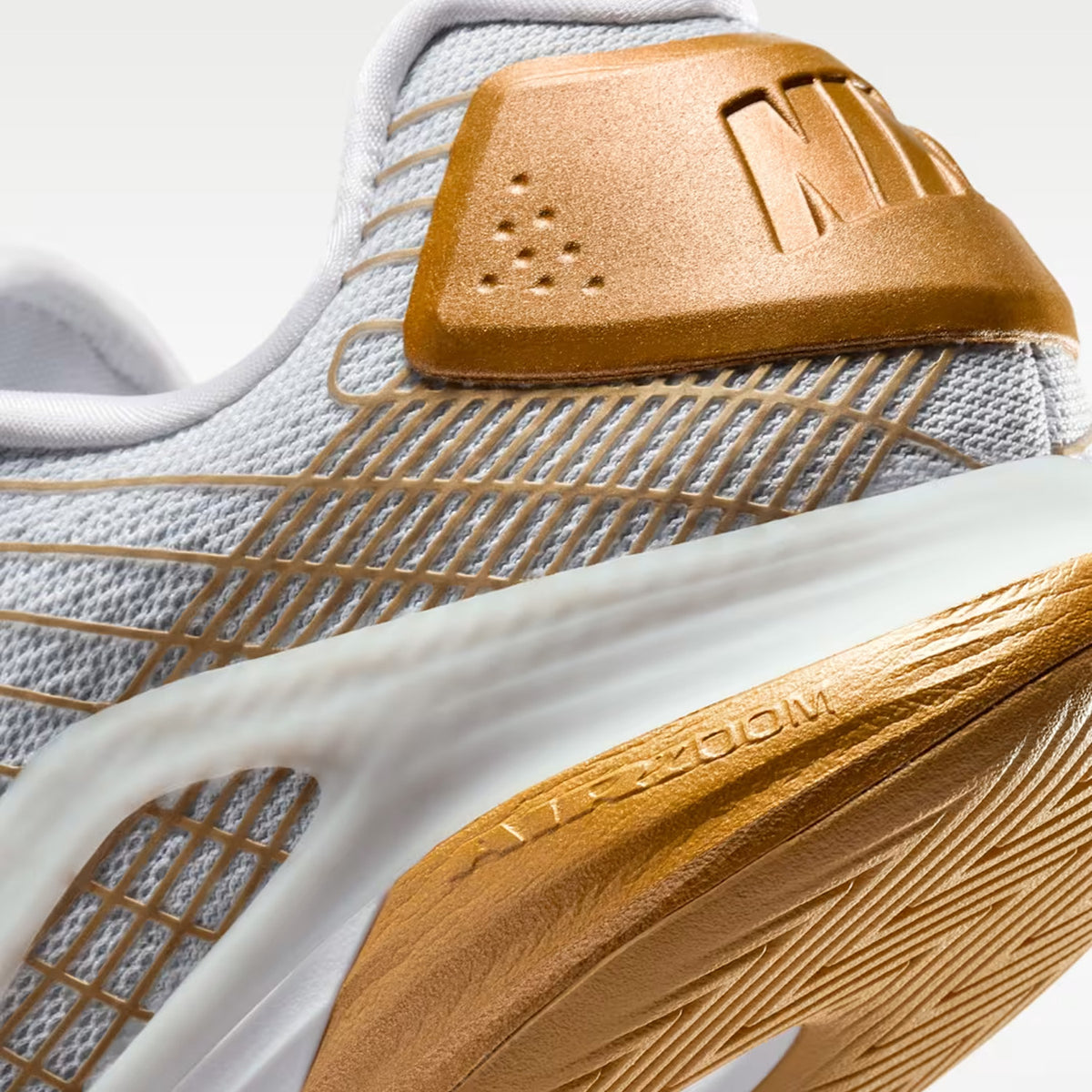 White/Metallic Gold/Pure Platinum