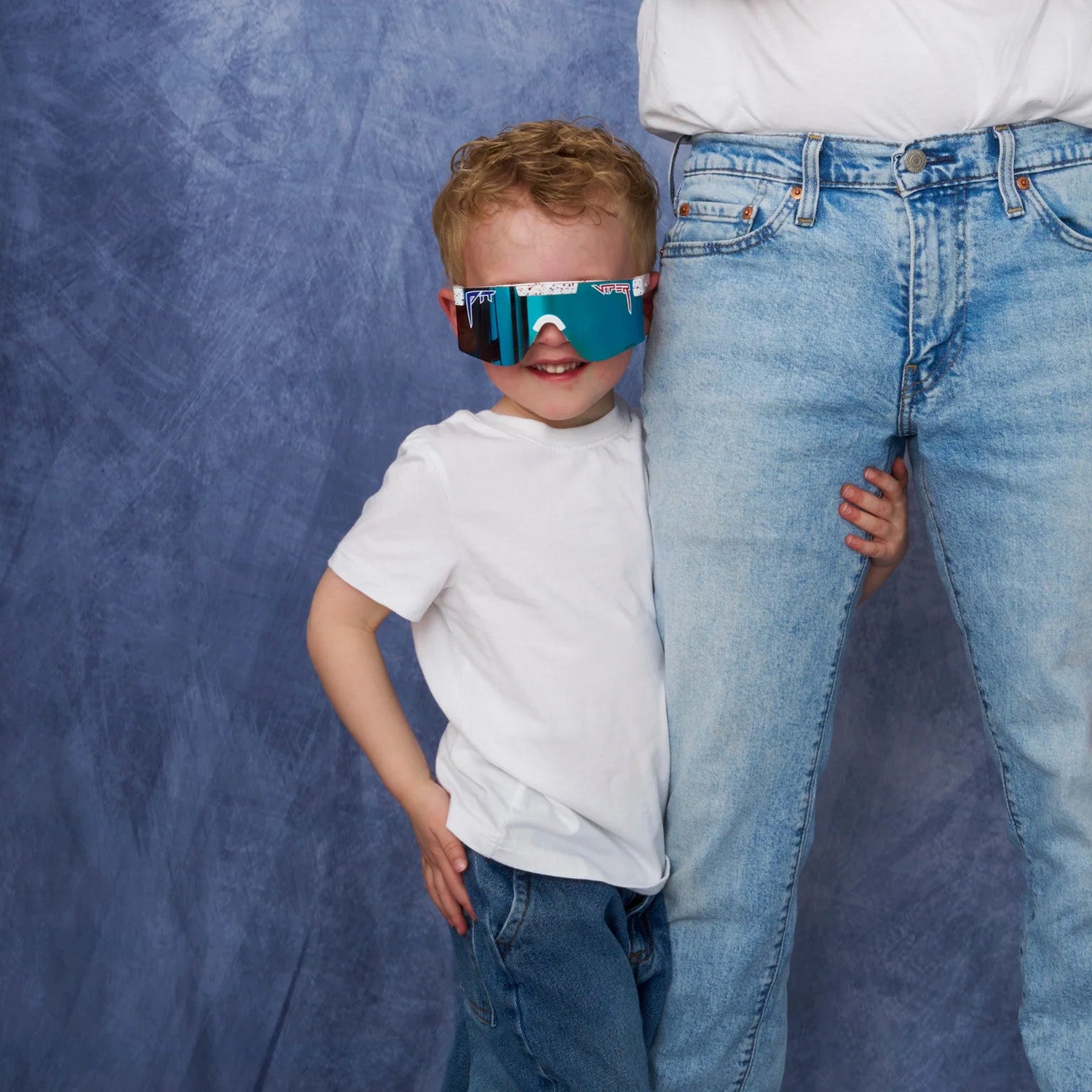 The Merika Junior HDPV Polarized Blue Sunglasses