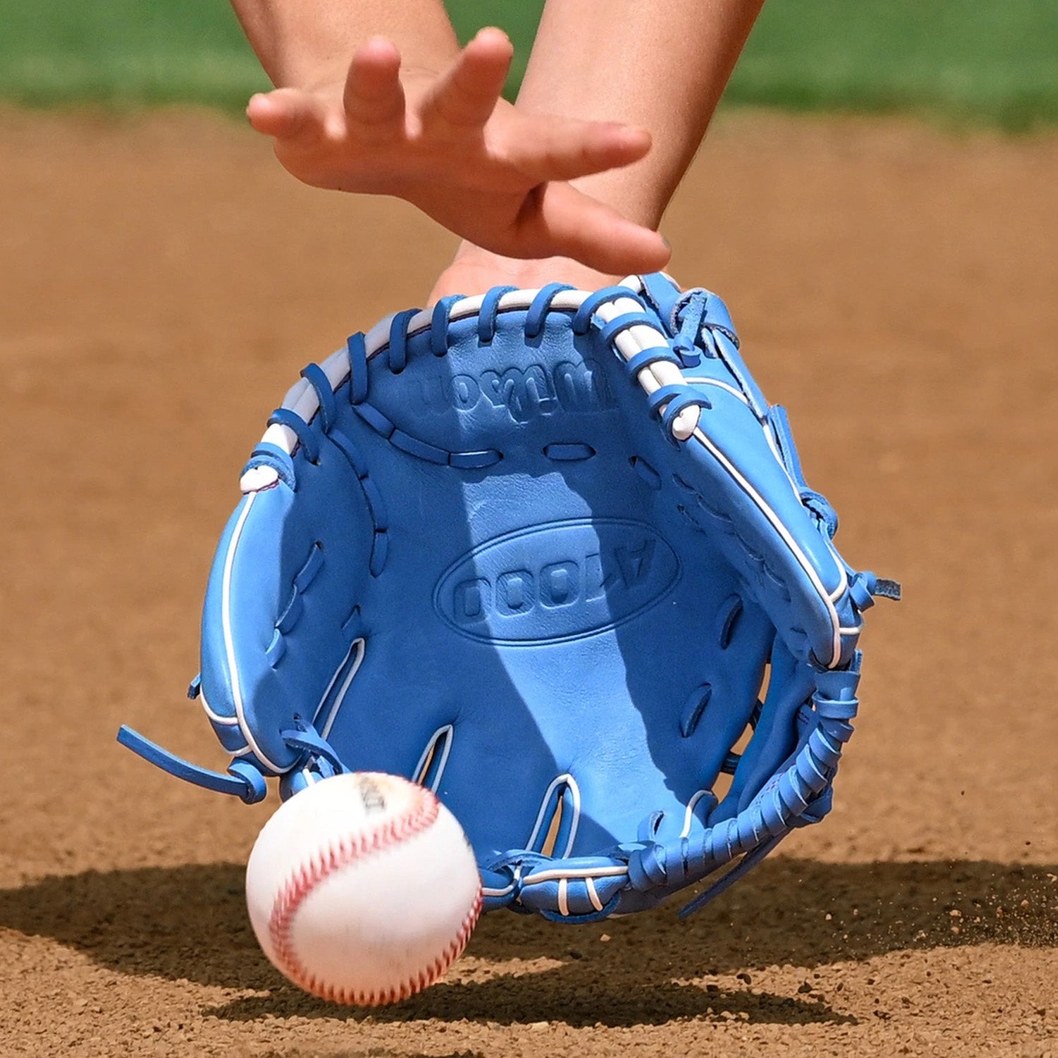 Wilson 2026 A1000 1786 11.5" Baseball Glove