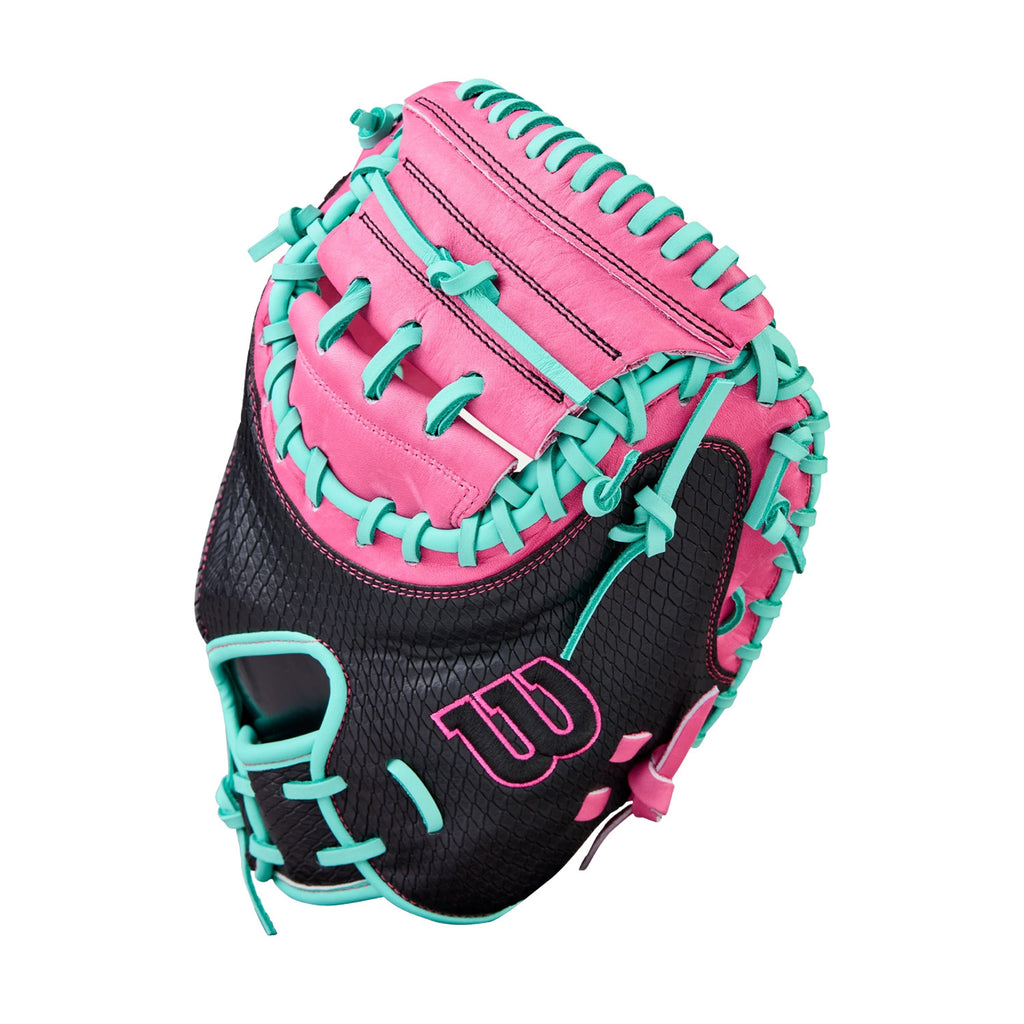 Wilson 2026 A1000 CM33 SuperSnakeSkin 33" Catcher's Baseball Glove