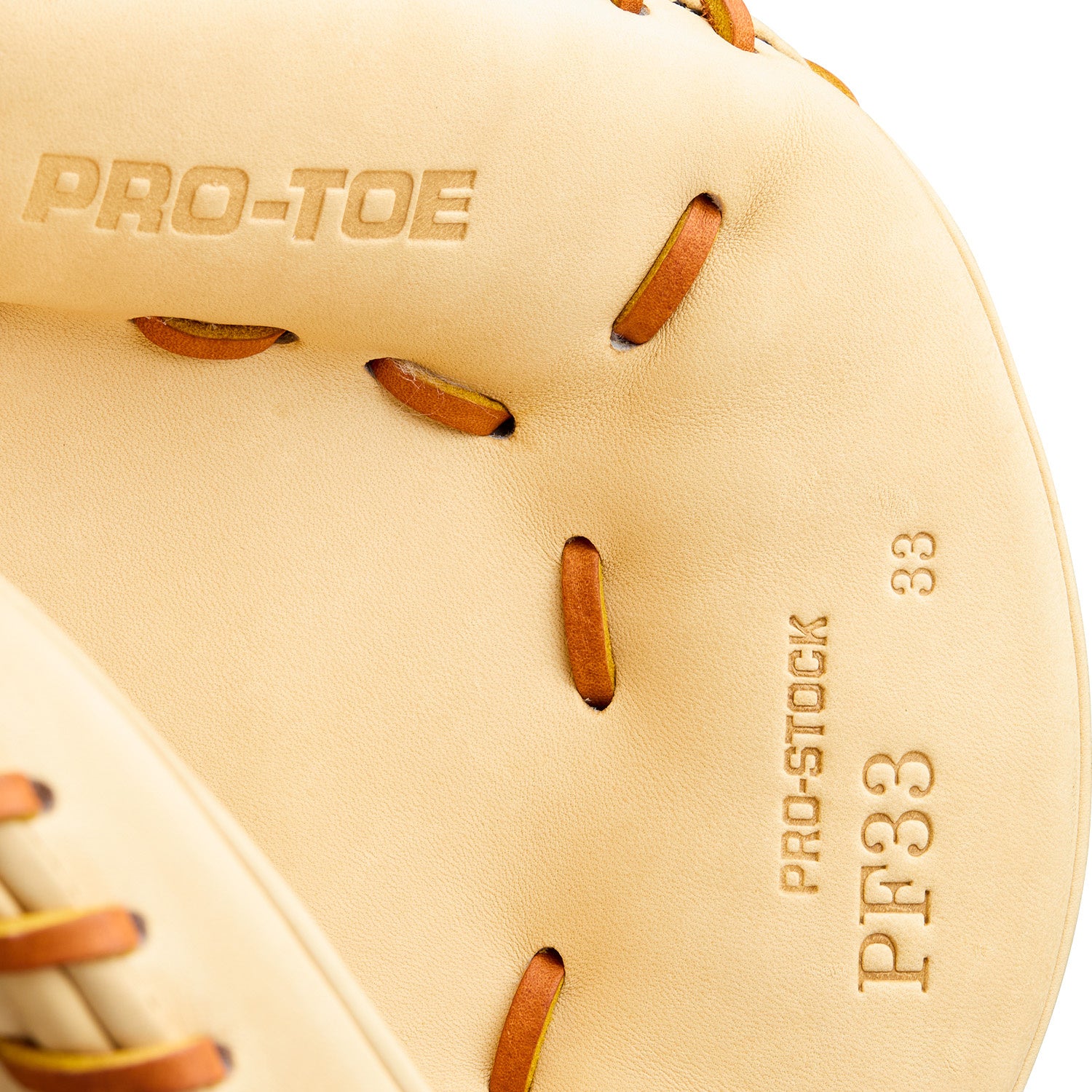 Wilson 2026 A2000 Classic  PF33 33'' Catcher's Baseball Glove