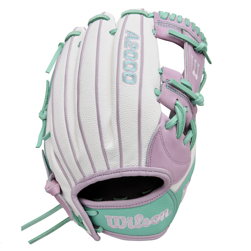 Wilson A2000 Fall 2025 FP1175 11.75" Softball Glove