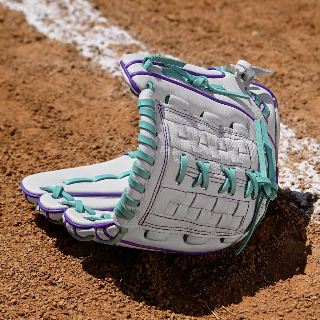 Wilson A500 Sirens 11.75" Fastpitch Glove
