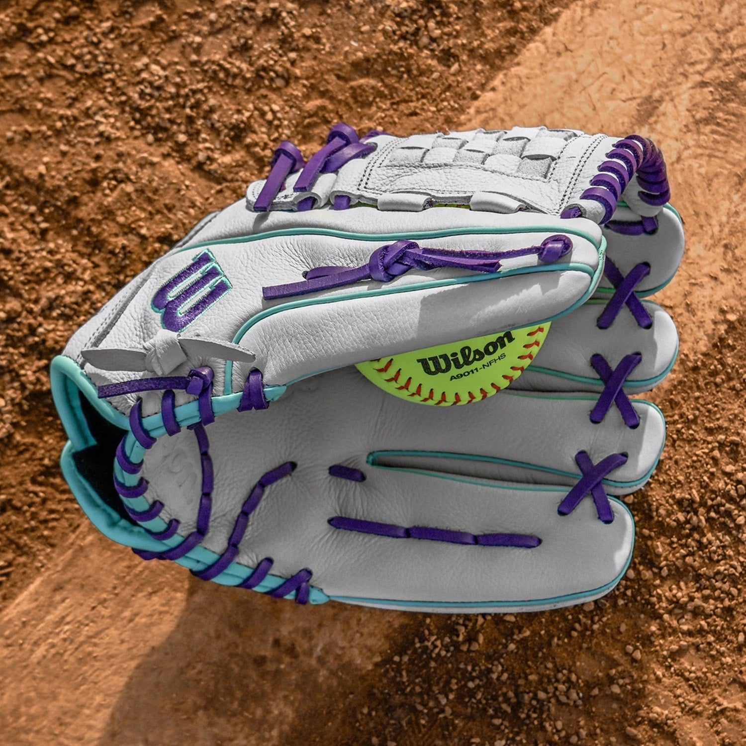 Wilson A500 Sirens 12" Fastpitch Glove