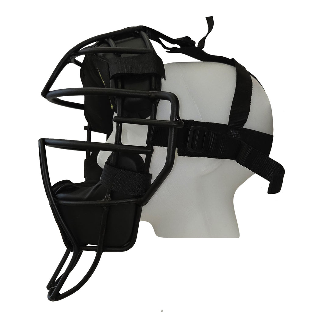 Wilson Dyna-Ultra Lite Umpire's Facemask
