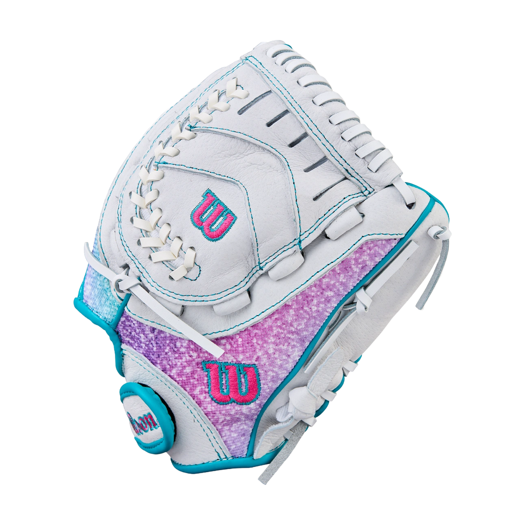 Wilson Flash 11" Youth Fastpitch Glove