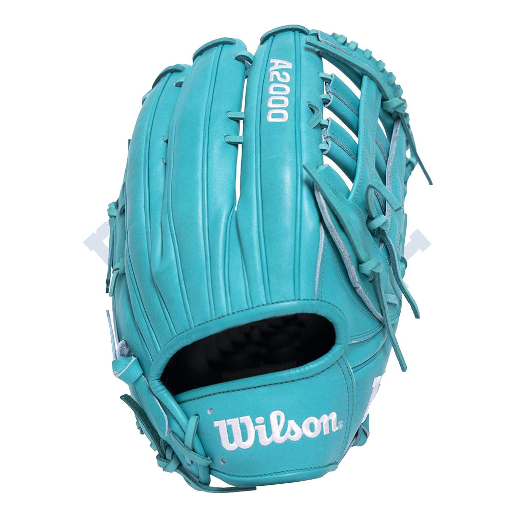 2023 A2000 13.5" Slowpitch Glove